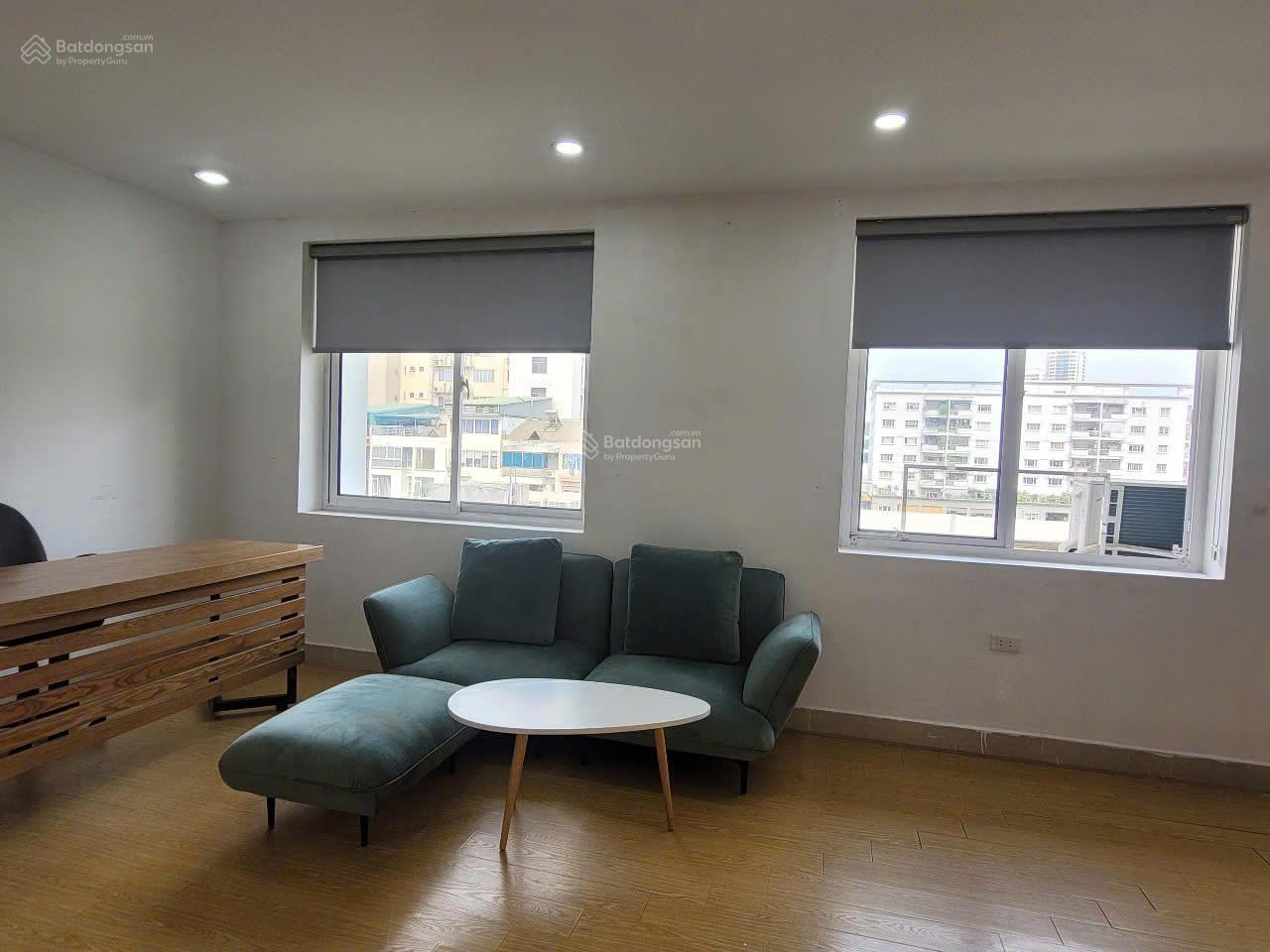 Căn hộ dịch vụ cao cấp ngõ 70 Trương Công Giai 50m² chỉ 8 triệu - Sẵn sàng vào ở!