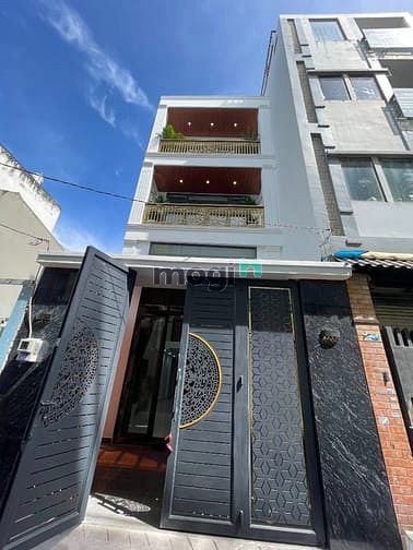 Nhà Hẻm Xe Hơi Khu Tên Lửa 4.5x18m giá 8.5 tỷ - Phong cách Châu Âu, Thiết kế Hiện Đại