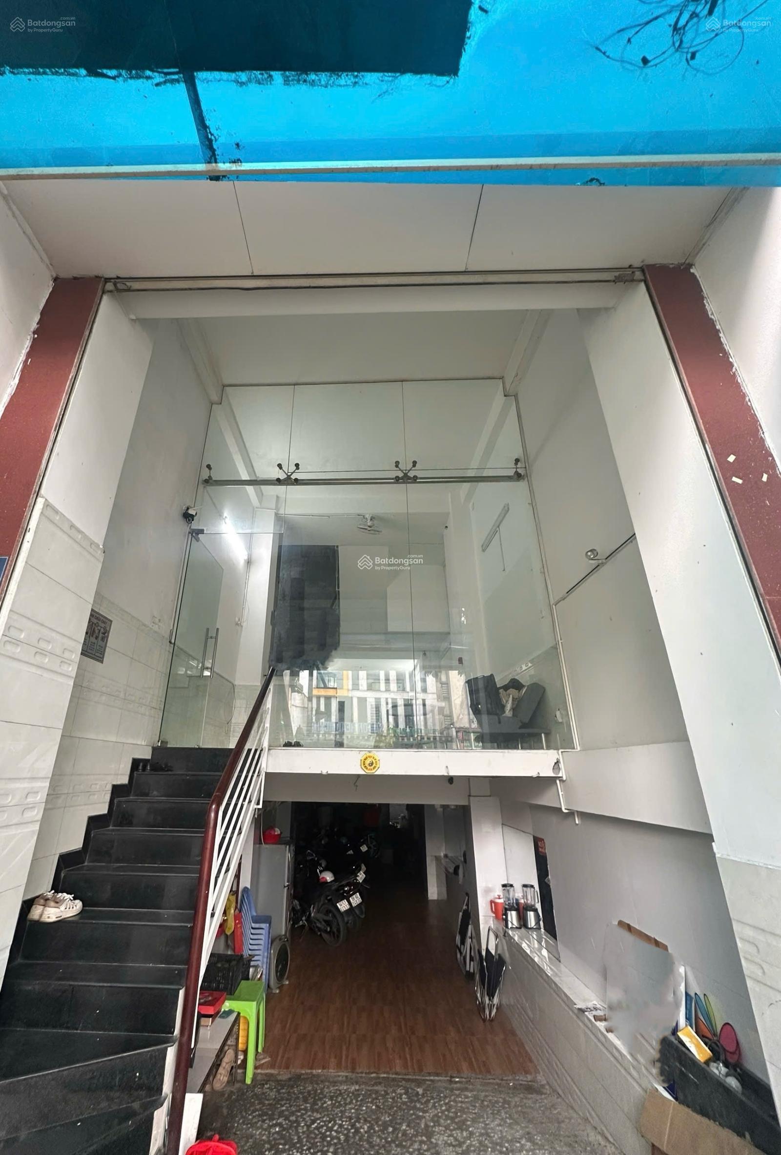 Mặt bằng cho thuê tại 70 Thành Thái, Quận 10, diện tích 40m² - Tiện làm văn phòng hoặc kinh doanh!