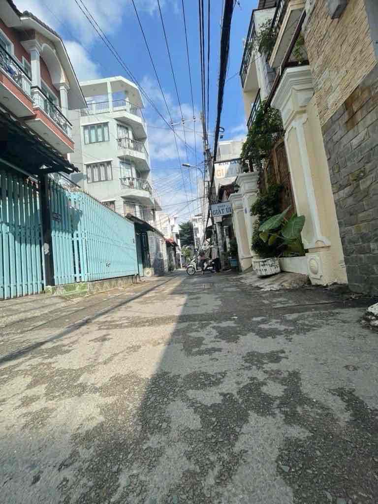 Đất Hẻm Xe Tải 1 Trục Nơ Trang Long 290m² Giá 23 tỷ - Tiềm năng phát triển mạnh!