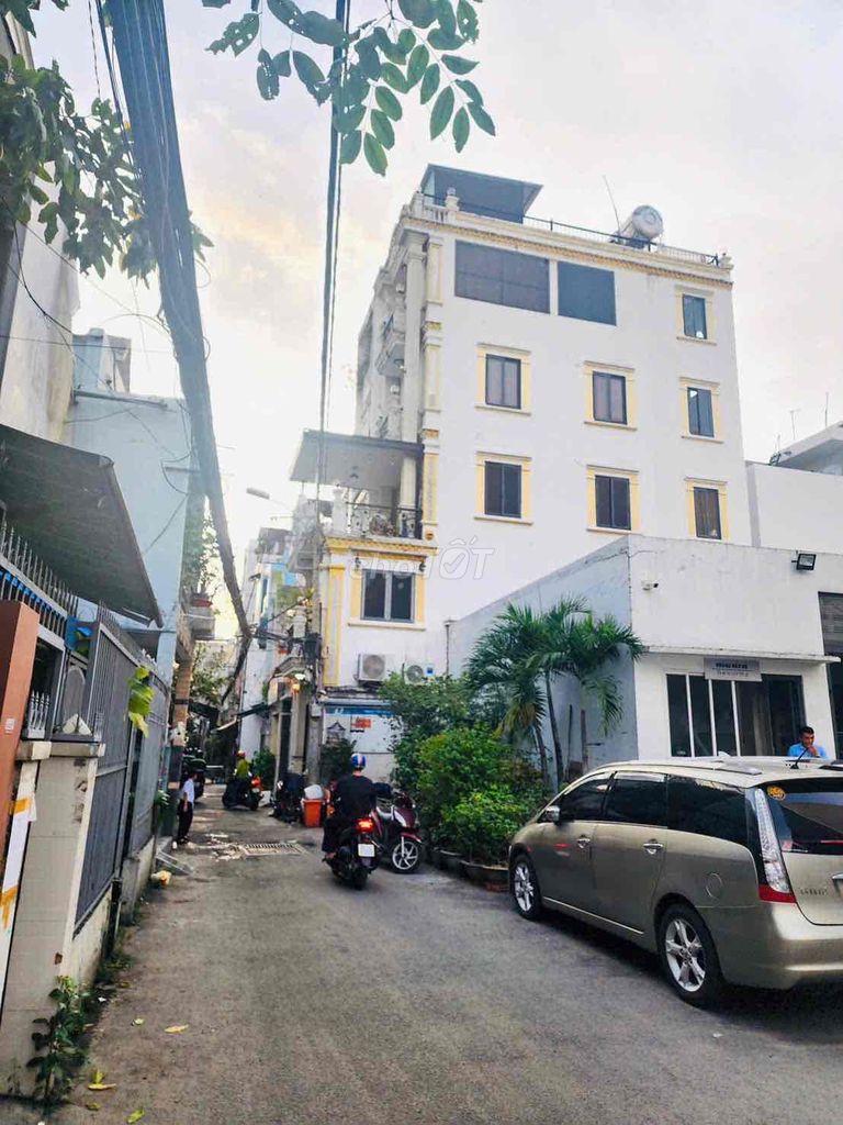 Nhà hẻm xe tải 45 Âu Dương Lân, P3, Q8 - 35.8m² giá 6.5 tỷ - Thiết kế hiện đại, sẵn sàng vào ở!