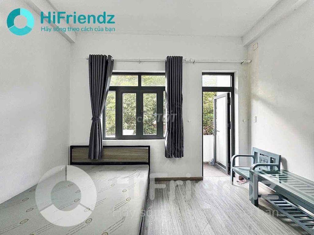 Căn hộ dịch vụ Nguyễn Gia Trí 30m² giá 6.3 triệu - Tiện nghi đầy đủ, gần Đại học Hutech!