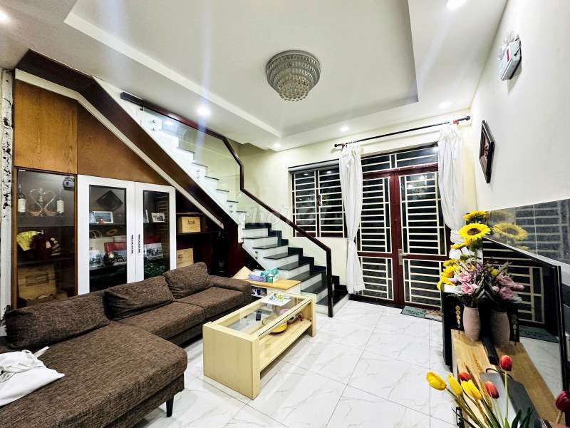 Nhà Hẻm Xe Hơi Tránh Đường Lê Quang Định 146m² giá 18.2 tỷ - Không thể bỏ lỡ!