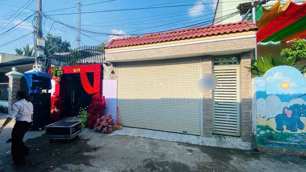 Nhà cấp 4 gác lửng gần ngã tư Chiêu Liêu, TP Dĩ An 115.9m² giá 4.1 tỷ - Tiện ích đầy đủ