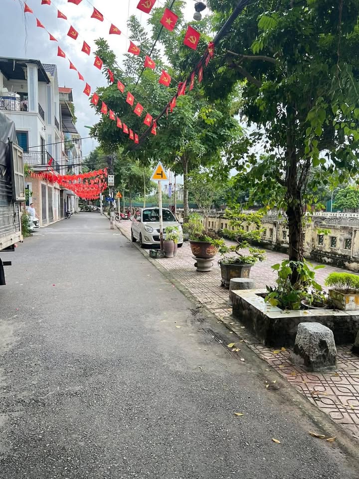 Đất Thụy Phương 57m² giá thỏa thuận - Ô tô tránh, cạnh hồ thoáng mát!