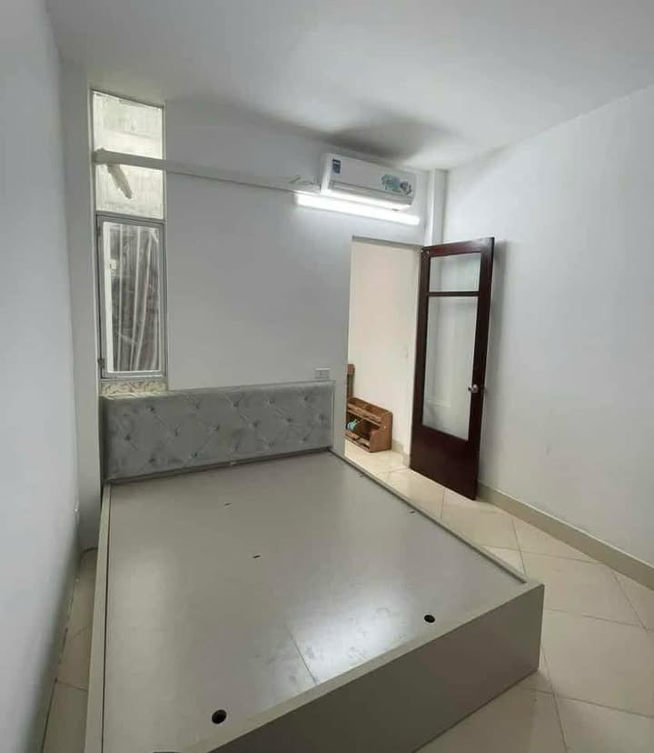 Phòng cho thuê tại ngõ 83B Tân Triều - Giá chỉ 2.2 triệu/tháng - Sẵn sàng vào ở ngay!