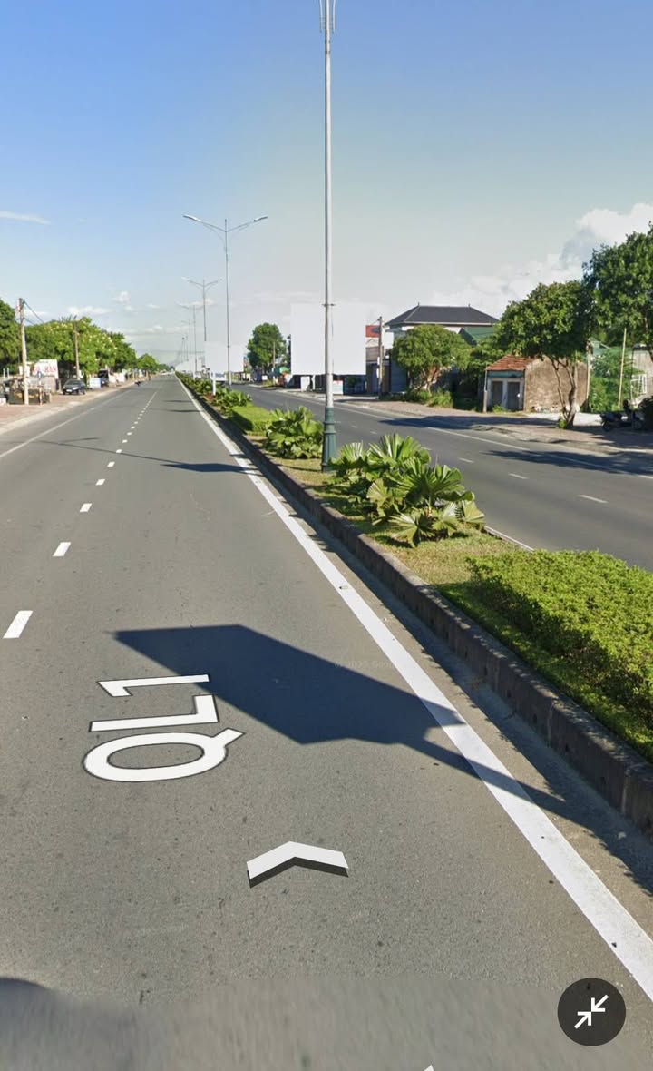 FrontHouse Quốc lộ 1A, Cẩm Vĩnh, 346m² - Đầu tư sinh lời tuyệt vời!