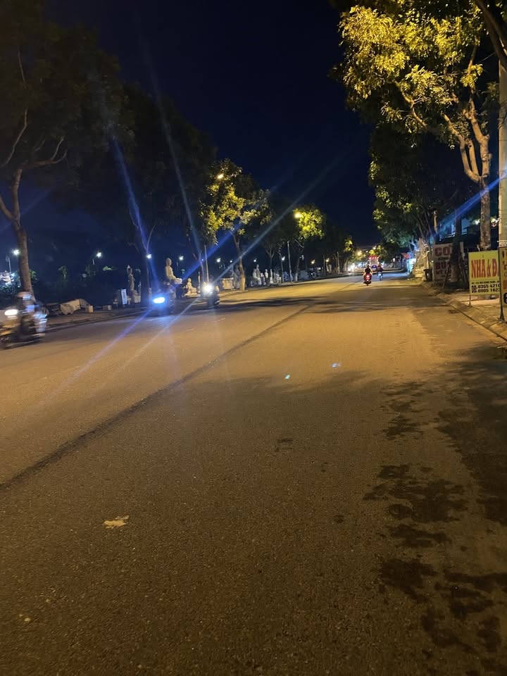 Đất Ngũ Hành Sơn Đà Nẵng 160m² giá 4.65 tỷ - Tặng nhà C4 ngay!