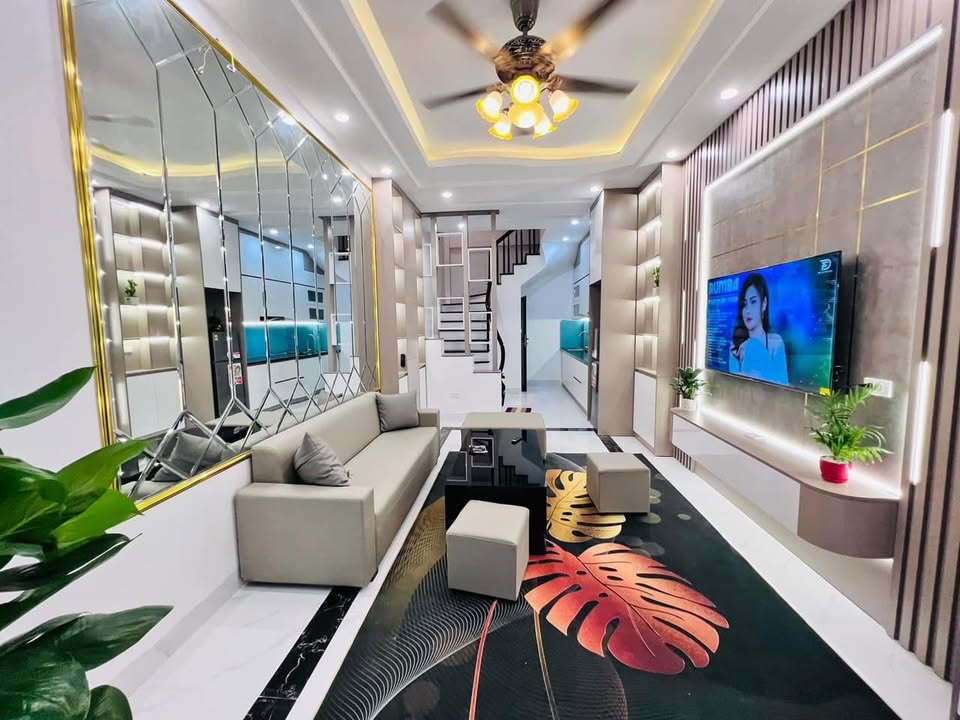 Nhà 30m² Dương Nội giá 5 tỷ - Vị trí trung tâm gần AEON Hà Đông!