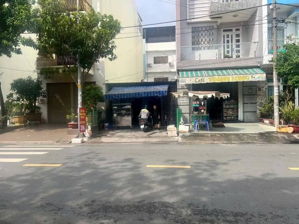 Đất ODT mặt tiền đường Tên Lửa 100m² giá chỉ 13.3 tỷ - Kinh doanh thuận lợi!