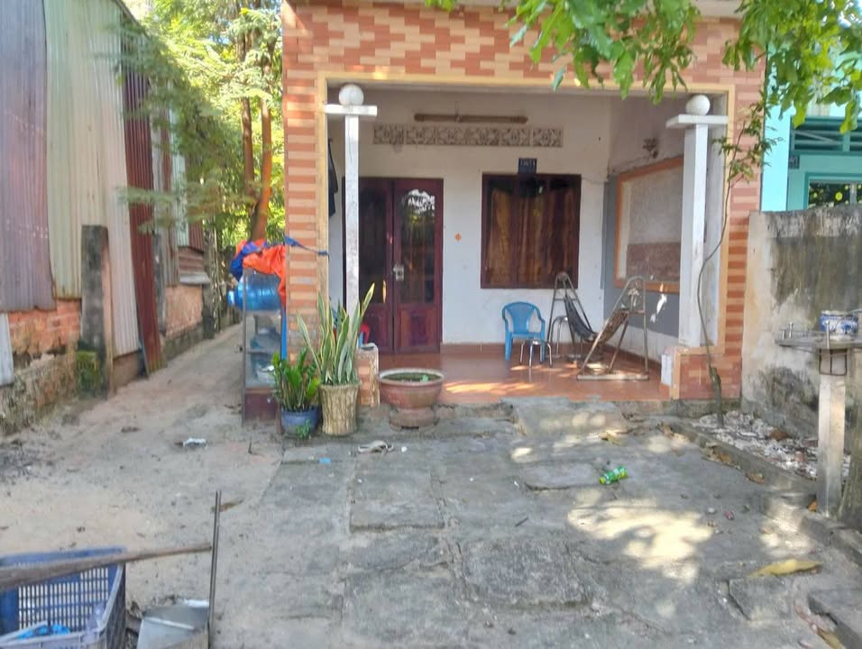 Bán đất xã Phước Hiệp, Củ Chi 240m² - Tặng ngay căn nhà cấp 4