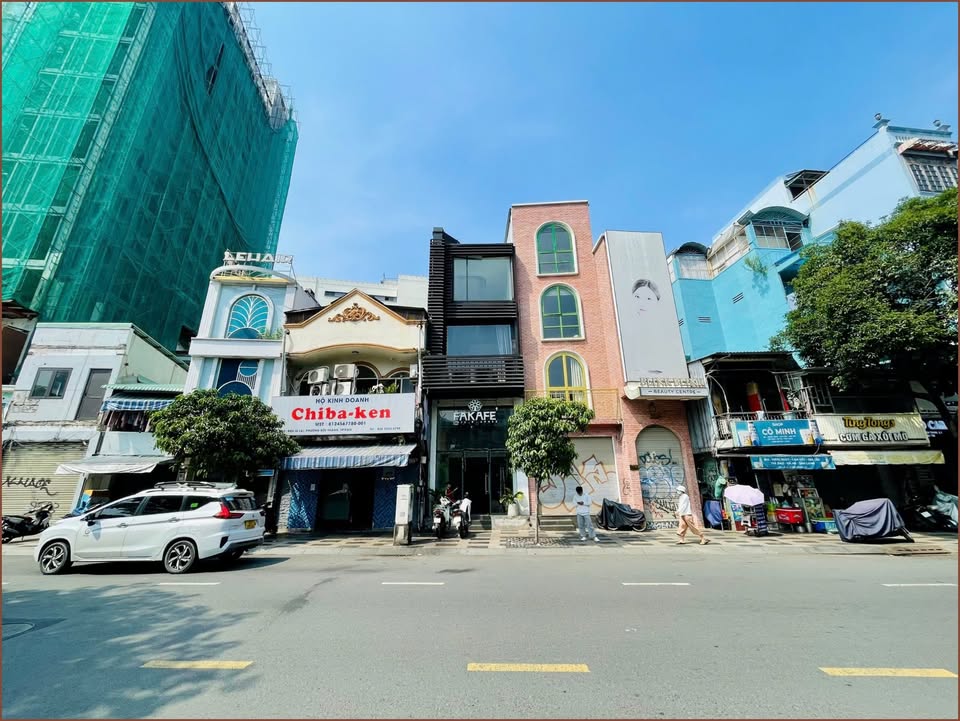 Nhà nguyên căn cho thuê tại đường Lê Lai, Quận 1 - 80m² chỉ 45 triệu/tháng!