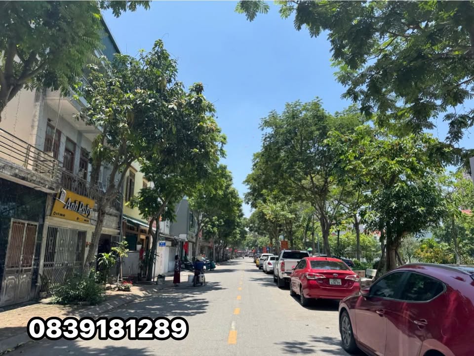 Đất nền Giang Biên 57m² giá 12 tỷ - Đầu tư sinh lời ngay!