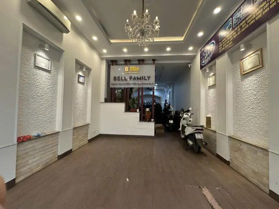 Cho thuê mặt bằng kinh doanh tại Mỹ Đình 30m² giá 15 triệu - Vị trí đắc địa, sẵn sàng hoạt động ngay!