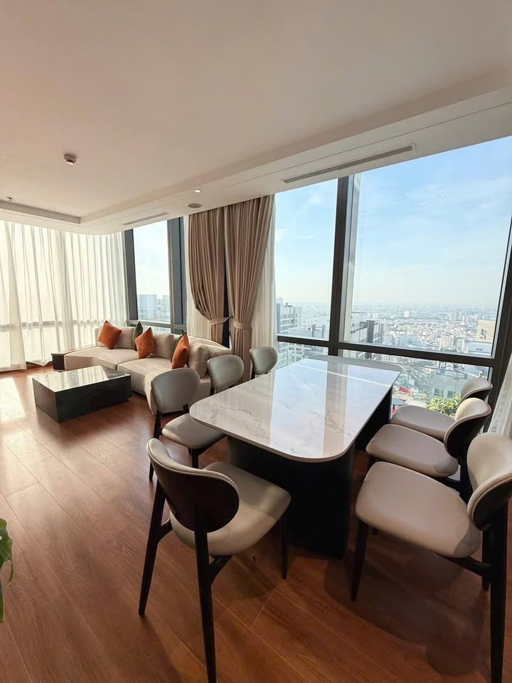 Căn hộ 4PN Landmark 81 quận Bình Thạnh 161m² giá 36 tỷ - Đầy đủ nội thất mới 99%!