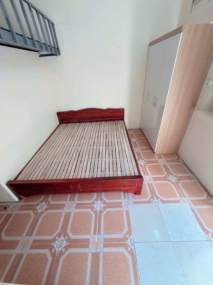 Phòng cho thuê tại Cầu Diễn 30m² giá 2.5 triệu - An ninh đảm bảo, tự do giờ giấc!