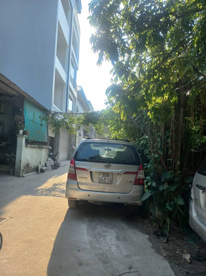 Nhà phố Lĩnh Nam, Hoàng Mai 30m² giá 5 tỷ - Chính chủ, sẵn sàng vào ở!