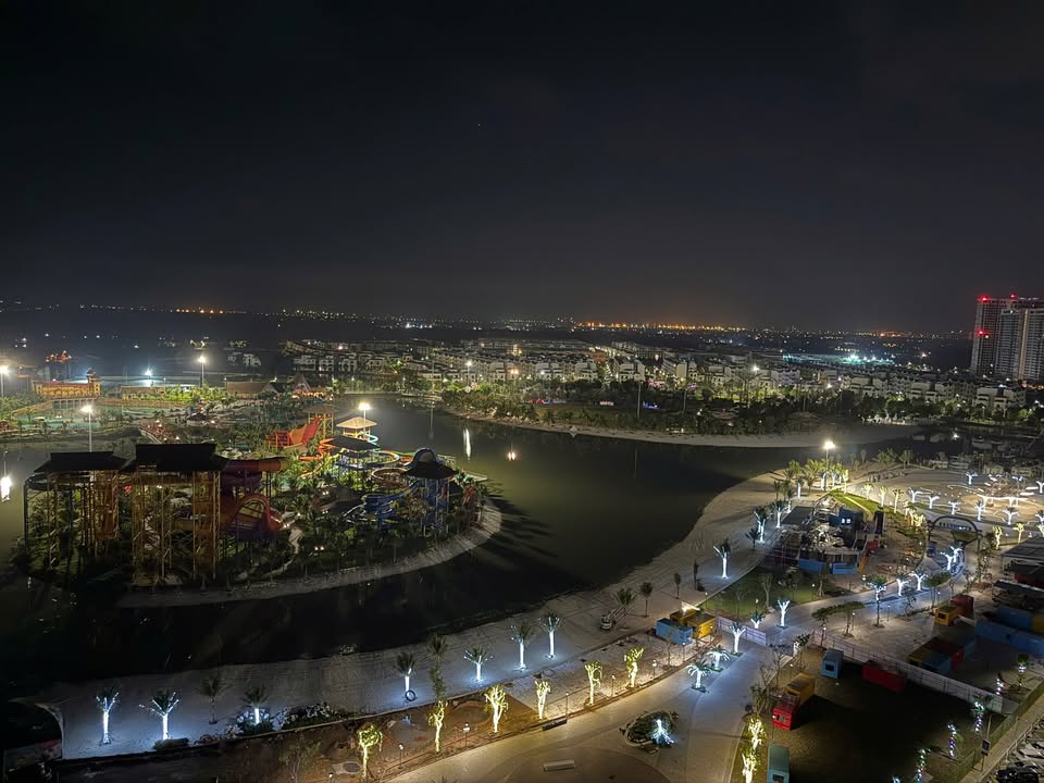 Căn hộ 2PN đường Nguyễn Xiển, Thủ Đức giá 15 triệu - View công viên tuyệt đẹp!