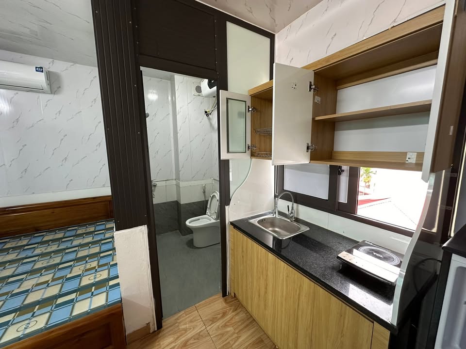 Phòng cho thuê 279 Đội Cấn, Ba Đình 30m² giá 4.2 triệu - Full nội thất, vào ở ngay!