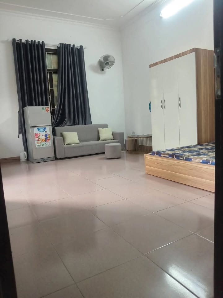Phòng cho thuê tại 238 Hoàng Quốc Việt - Full đồ, sẵn sàng ở ngay!