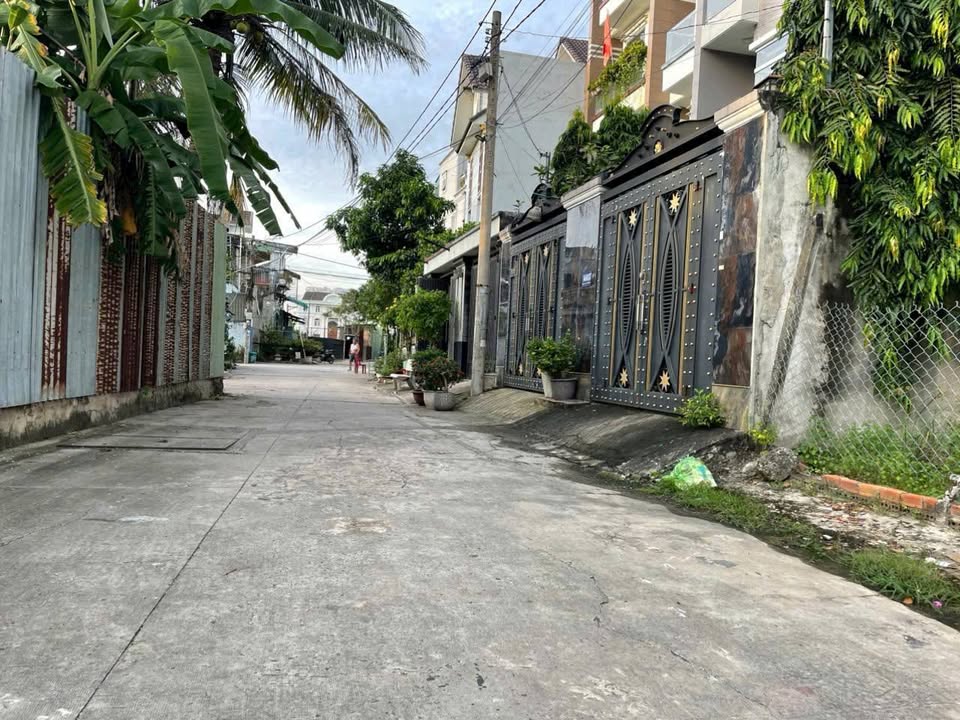 Lô đất đẹp 144m² đường Thạnh Lộc 22, Quận 12 giá 7.4 tỷ - Sẵn sàng xây dựng!