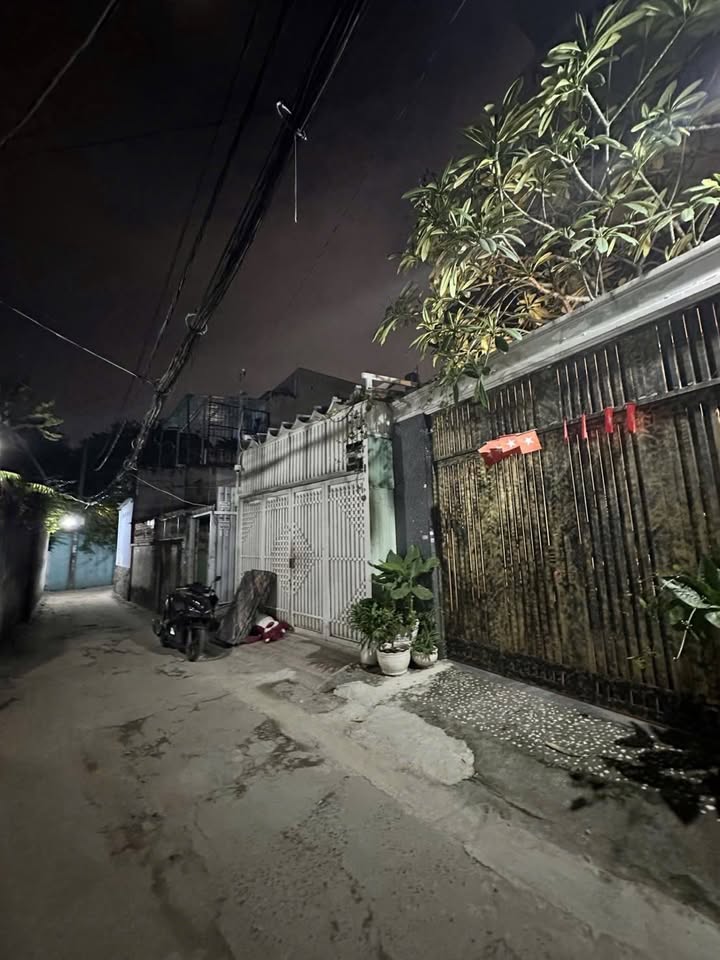 Chính chủ bán CHDV 8 phòng tại Bình Thạnh 110m² chỉ 9.9 tỷ - Đầu tư sinh lời cao!