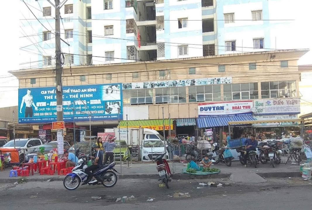 Nhà cấp 4 Dĩ An 240m² giá 19 tỷ - Cơ hội đầu tư sinh lời!