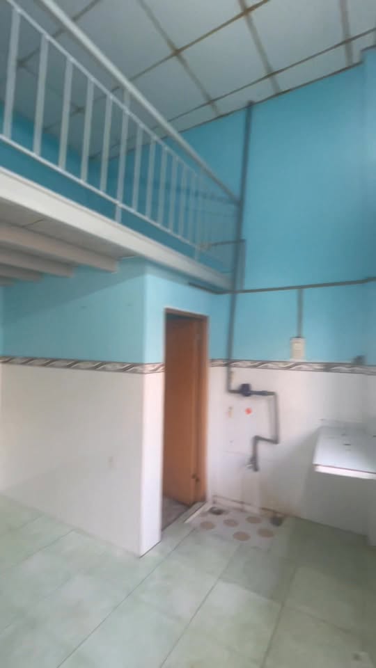 Phòng trọ Hẻm 37 Hồ Văn Long, Bình Tân 20m² giá 2.2 triệu - An ninh, yên tĩnh!