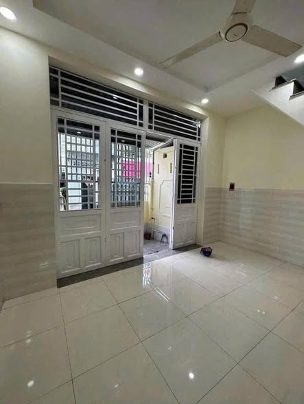 Nhà cho thuê Phú Cường, TDM 80m² giá 5 triệu - Vị trí trung tâm thuận lợi!