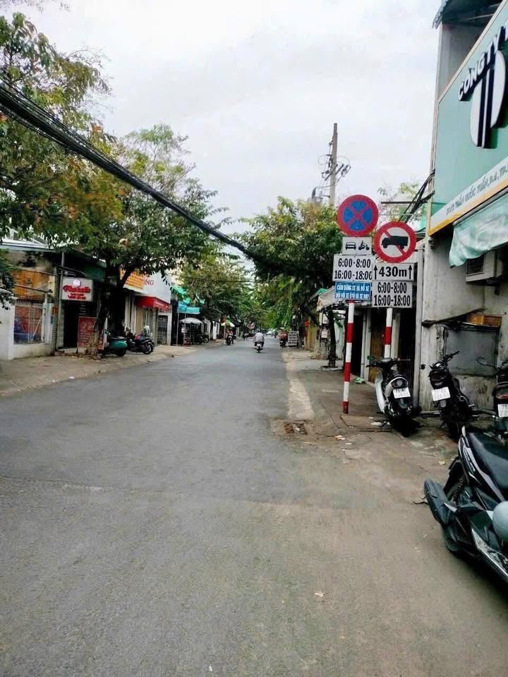 Đất đẹp 2 mặt tiền đường Phan Đình Phùng, TP Bến Tre, 688m² - Sổ đỏ chính chủ!