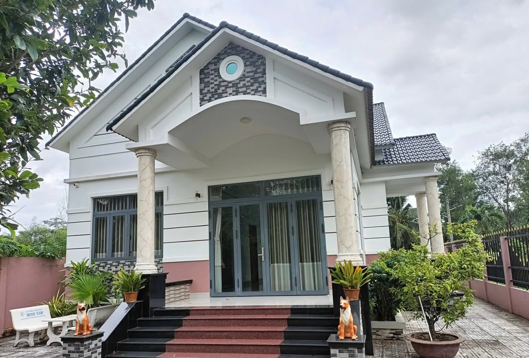 Farm tại Sơn Phú, Giồng Trôm 1000m² giá 1.9 tỷ - Biệt thự mái thái tặng kèm!