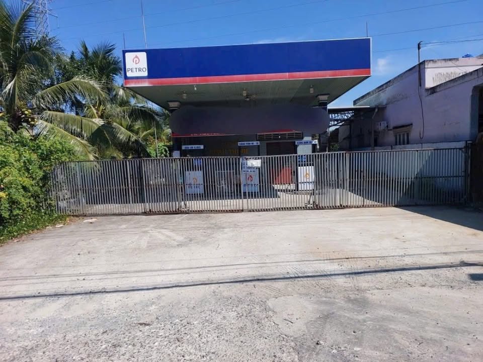 Cây xăng mặt tiền đường Tam Phước, Bến Tre 566m² giá 3 tỷ - Cơ hội đầu tư sinh lời!