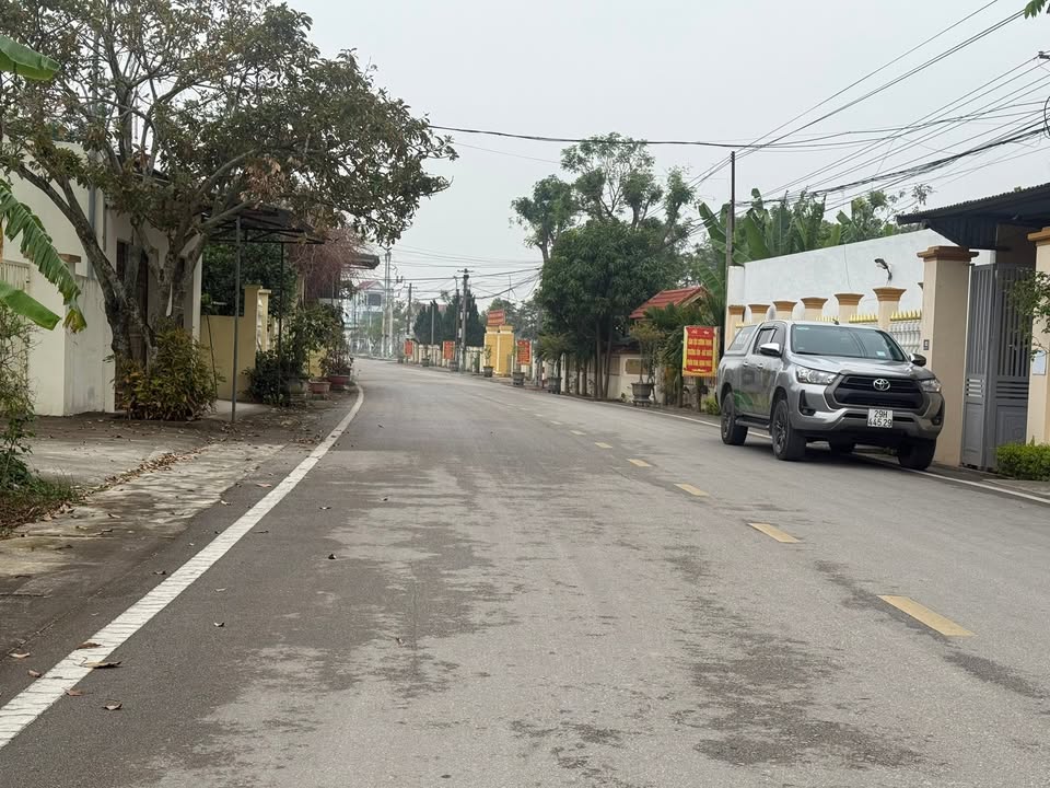 Đất nền Quảng Ninh 112m² giá chỉ 1.1 tỷ - Cơ hội đầu tư hấp dẫn!