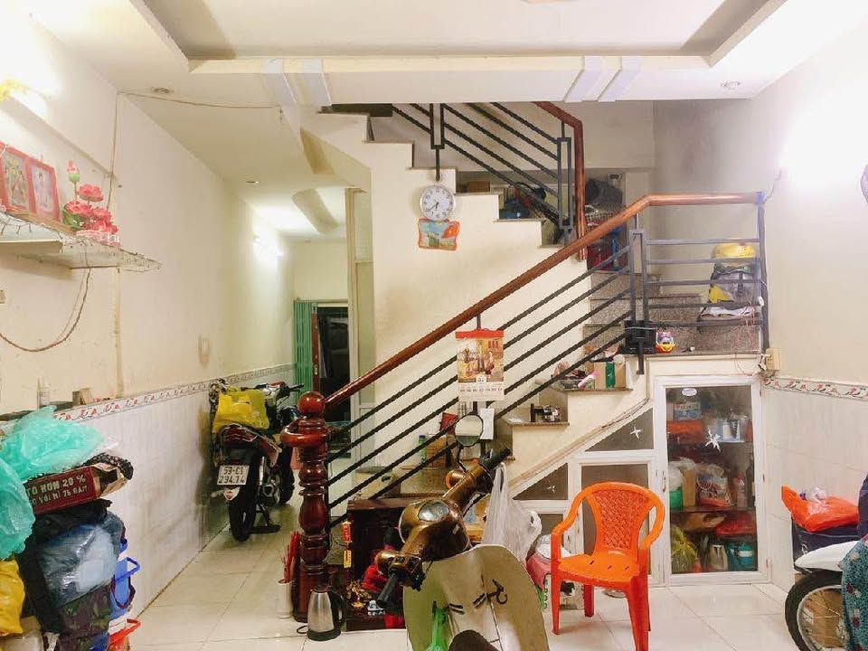 Nhà phố Hiệp Bình Chánh 48m² giá 2.3 tỷ - Sẵn sàng vào ở ngay!