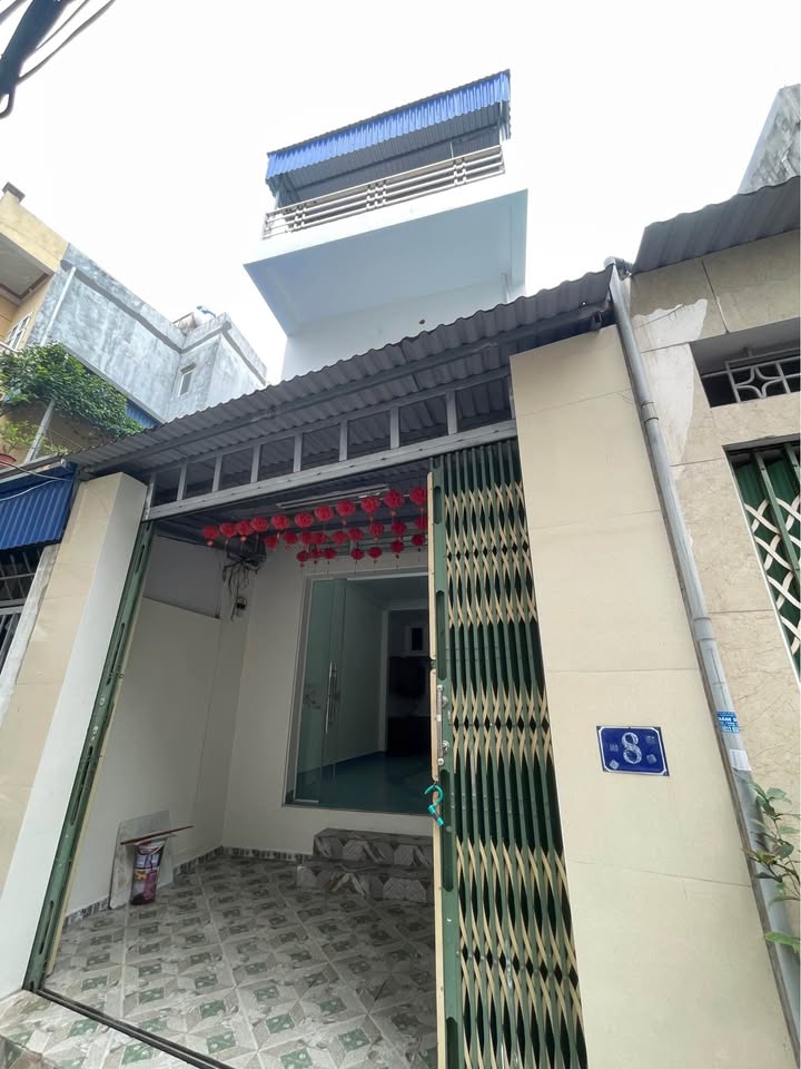 Nhà 2.5 Tầng Ngõ Phù Nghĩa, Nam Định 47.3m² giá 1.98 tỷ - Chính chủ bán!