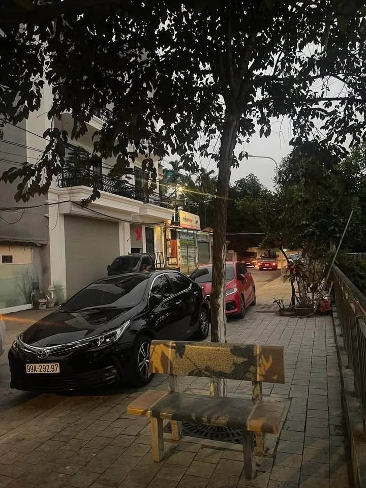 Đất thổ cư 2 mặt tiền Hồ Phương Vĩ, Bắc Ninh 50m² giá chỉ 4 tỷ - Cơ hội đầu tư tuyệt vời!