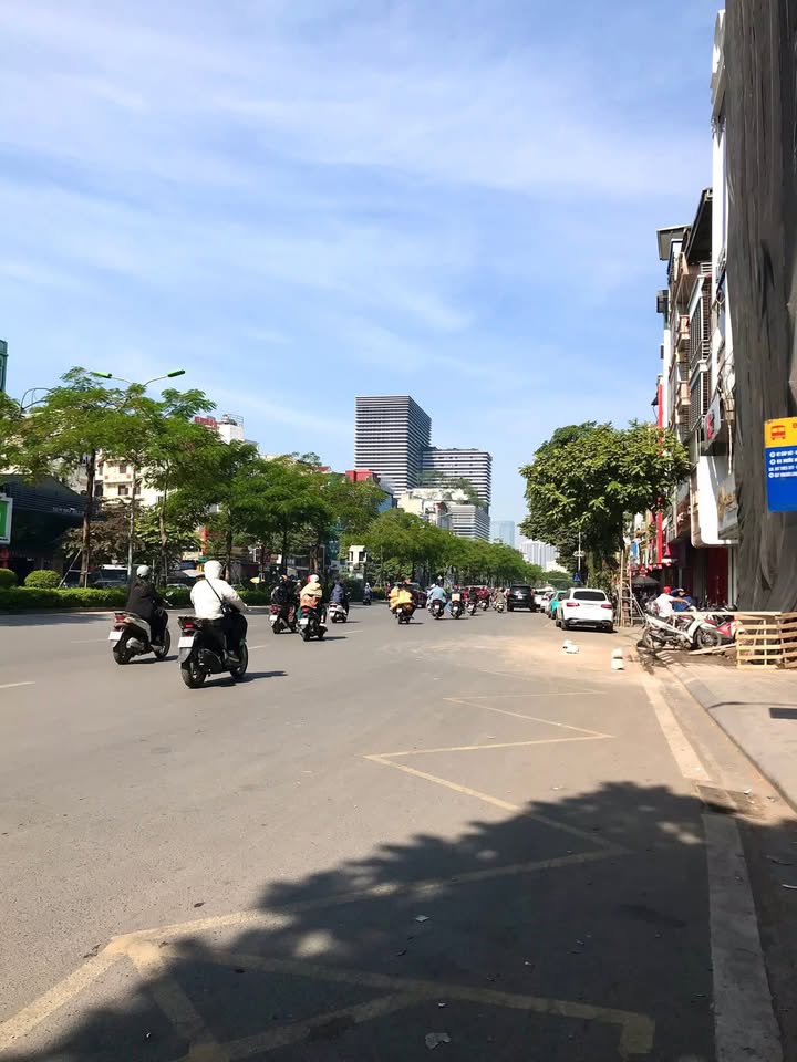 Mặt phố Xã Đàn 450m² giá thỏa thuận - Đầu tư sinh lời tuyệt vời!