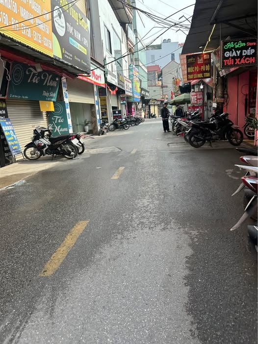 Nhà 3 tầng Hải Bối 68m² giá 6.5 tỷ - Kinh doanh thuận lợi, chỗ để ô tô!