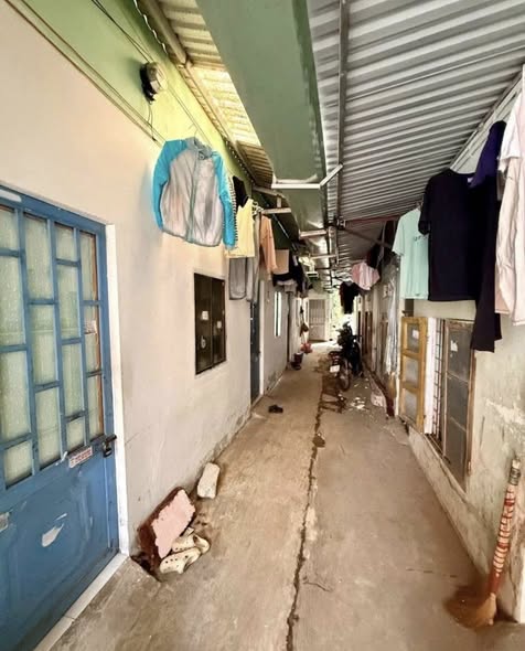 Dãy trọ 6 phòng kiệt ô tô 75 Đồng Kè, 104m² giá 3.65 tỷ - Đầu tư sinh lời ngay!