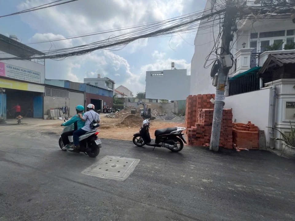 Đất Thủ Đức 115m² giá 11.5 tỷ - Sổ hồng chính chủ, xe hơi vào tận nơi!