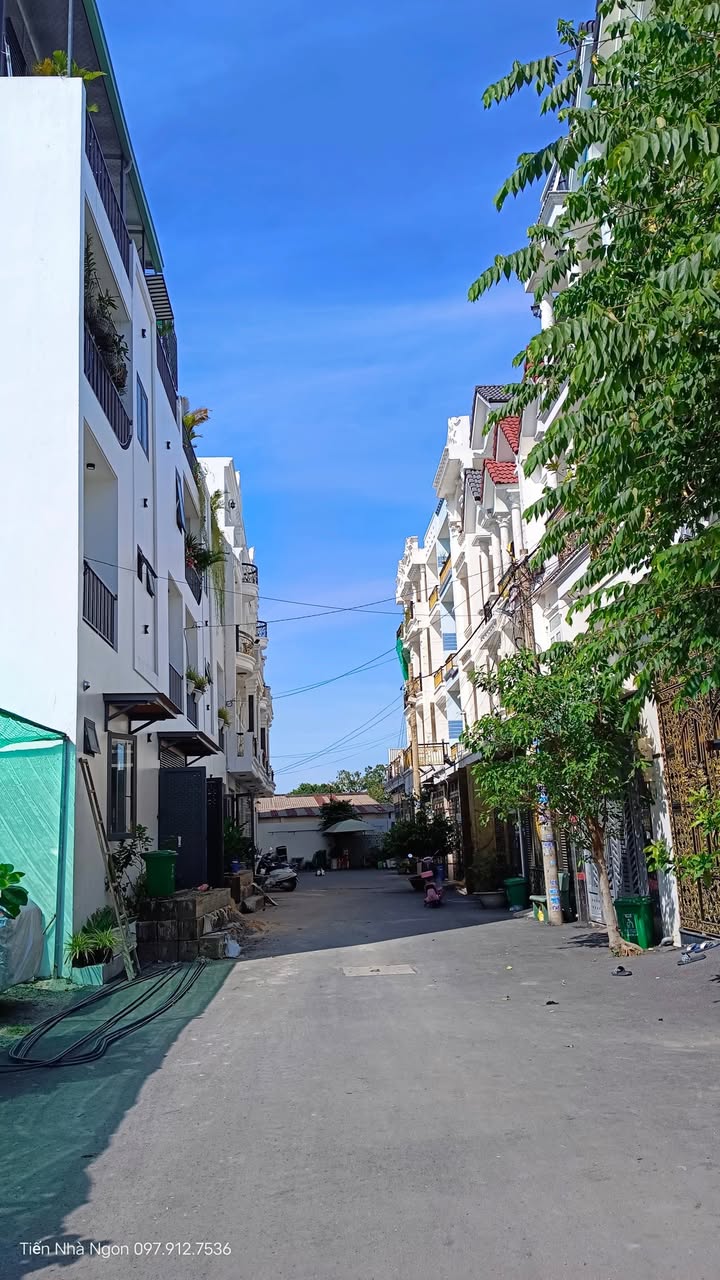 Nhà hẻm 8m Lê Văn Khương, quận 12, 56m² giá 6 tỷ - Cơ hội vàng cho gia đình bạn!