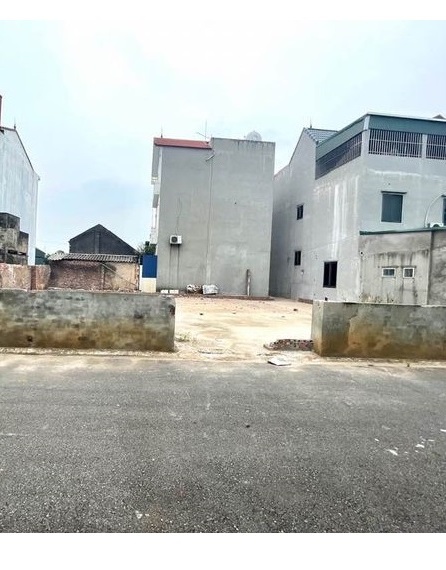 Đất Kiêu Kị Gia Lâm 52m² giá 4 tỷ - Cạnh VinOcean, view hồ đẹp!