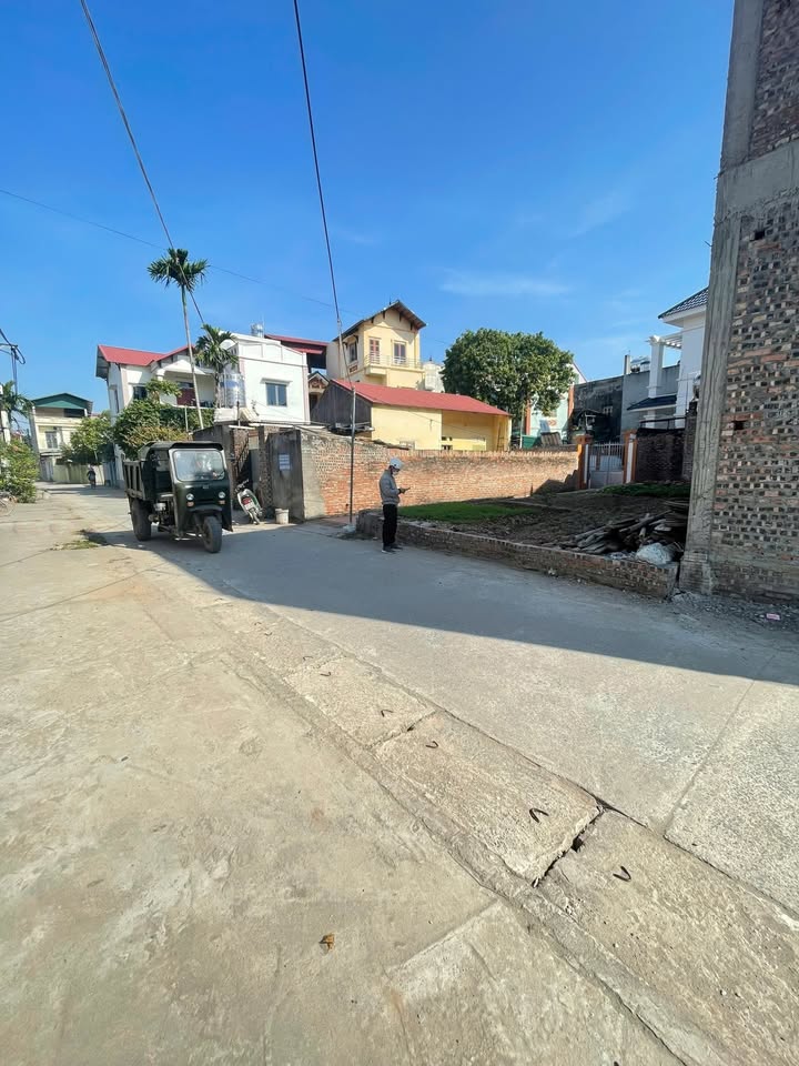 Lô đất 83m² Dương Quang, Gia Lâm - Lô góc trục chính kinh doanh, giá tốt!