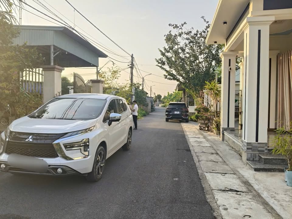 Đất nền Hợp Thành, Thủy Nguyên 95m² giá 1.3 tỷ - Vị trí đẹp, kinh doanh thuận lợi!