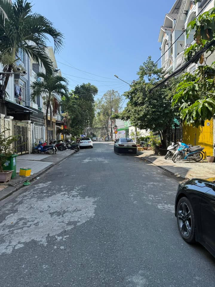 Nhà mặt tiền Tú Xương, quận Ninh Kiều, 90m² giá 6.6 tỷ - Sổ hồng hoàn công!