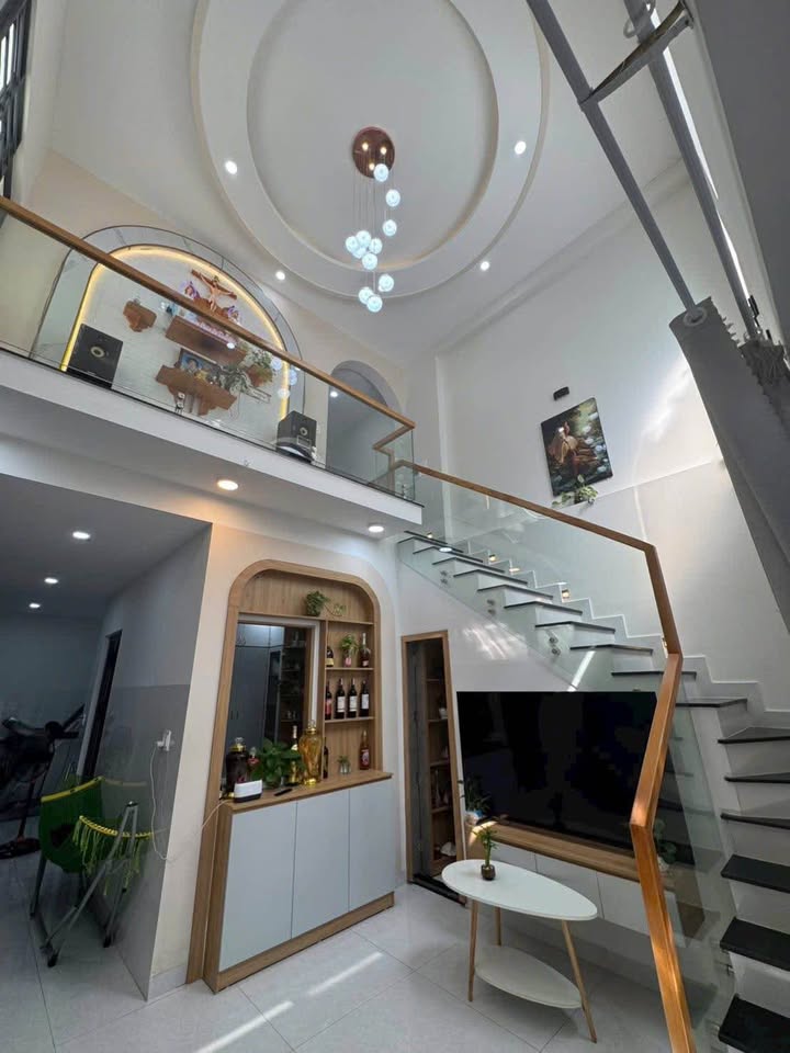 Nhà lầu mới Phú Hà Hải, Phan Thiết 75m² giá 2 tỷ - Sẵn sàng vào ở ngay!