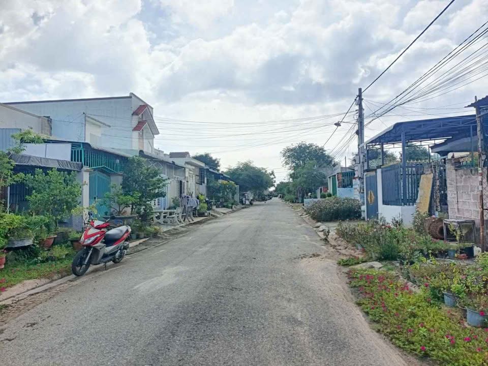 Đất thổ cư 125m² mặt tiền KDC Tiến Lợi, Phan Thiết giá 1.4 tỷ - Đầu tư sinh lời!