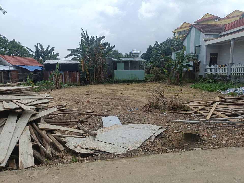 Đất nền Hòa Khánh Đà Nẵng 120m² giá 1.4 tỷ - Gần chợ, trường học!