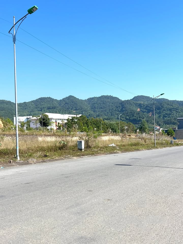 Đất nền đường B10, phường Cam Đường, Lào Cai 102.5m² - Chính chủ cần bán gấp!