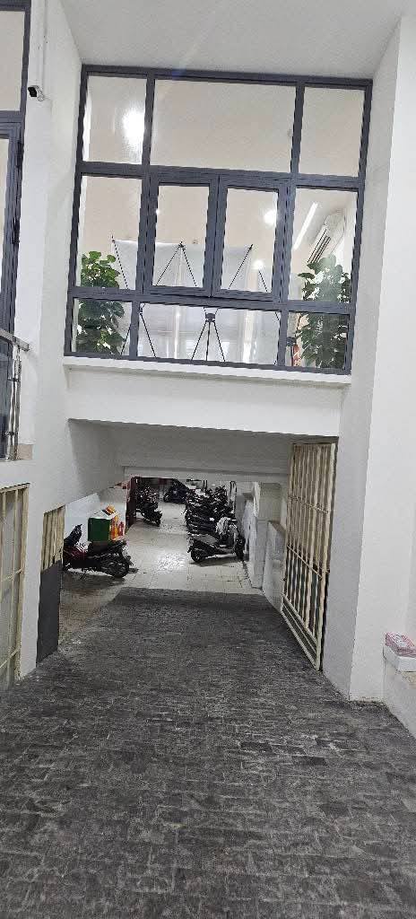 Nhà mặt tiền Phạm Văn Chí, Bình Tiên, Q6 - 168m² giá 38 tỷ - Dòng tiền ổn định 70 triệu/tháng!